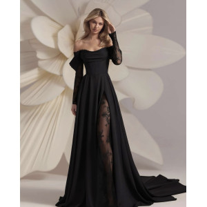 Baccara BLACK - Exclusive and instore now 