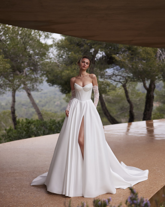 Kloe - Now in store...